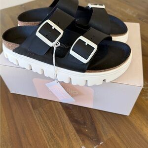 Black and White Sandals with Buckles